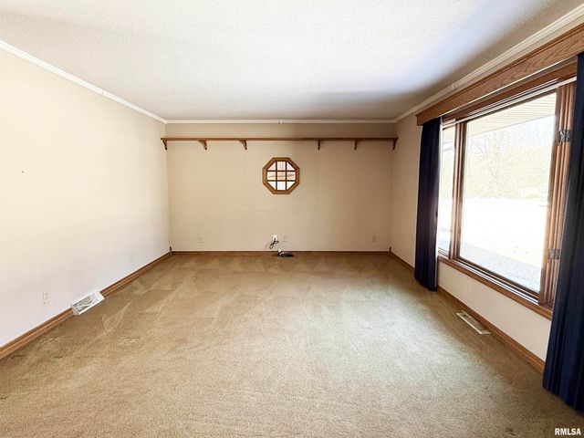 15402 W SCHLINK Road, Brimfield, IL 61517