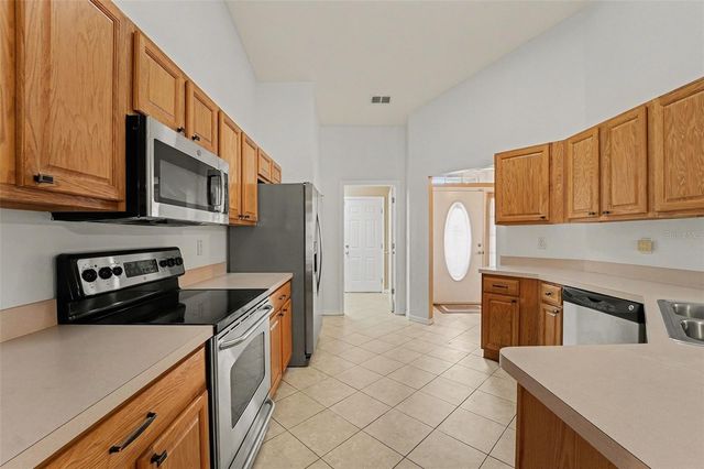 7325 SHERMAN HILLS BOULEVARD, Brooksville, FL 34602