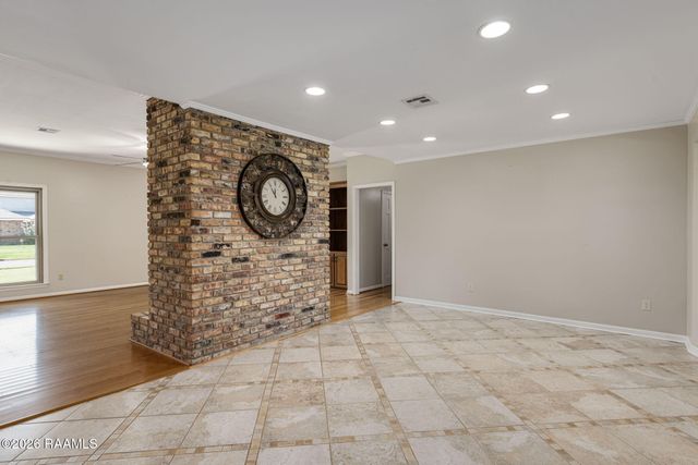 103 Abundance Court, Lafayette, LA 70506