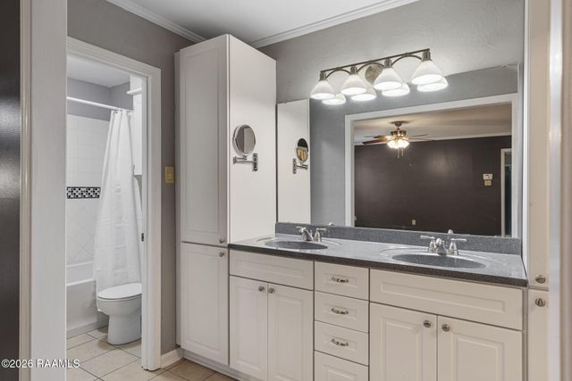 103 Abundance Court, Lafayette, LA 70506