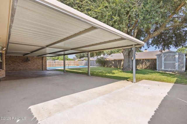103 Abundance Court, Lafayette, LA 70506