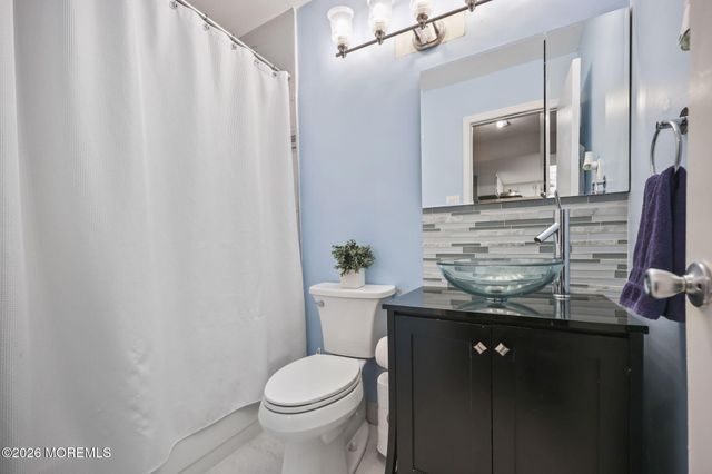 69 Percival Court, Old Bridge, NJ 08857