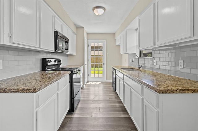 5026 Fitzwater Drive, Spring, TX 77373