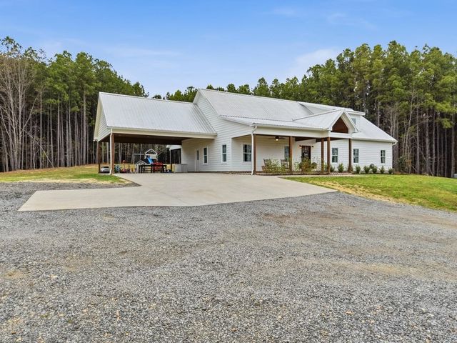 523 Bryant Road, Cohutta, GA 30710