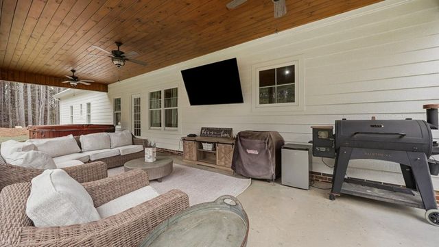 523 Bryant Road, Cohutta, GA 30710