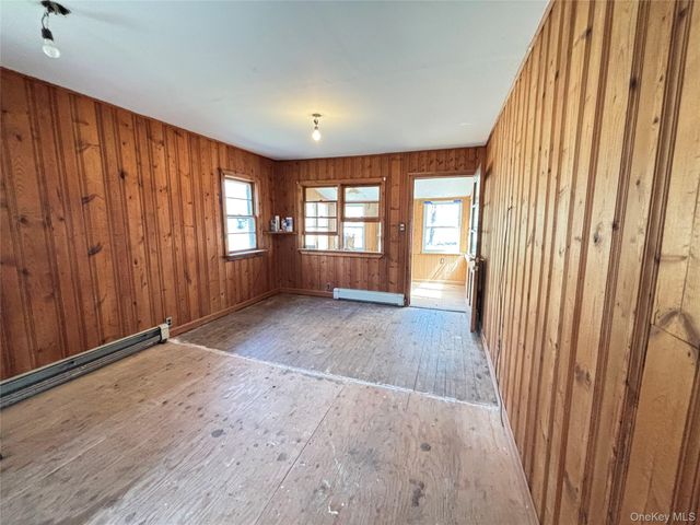 34 Cascade Lake Road, Warwick, NY 10990