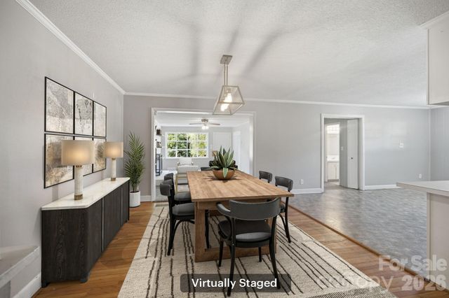 1401 Grovewood Drive, Charlotte, NC 28208