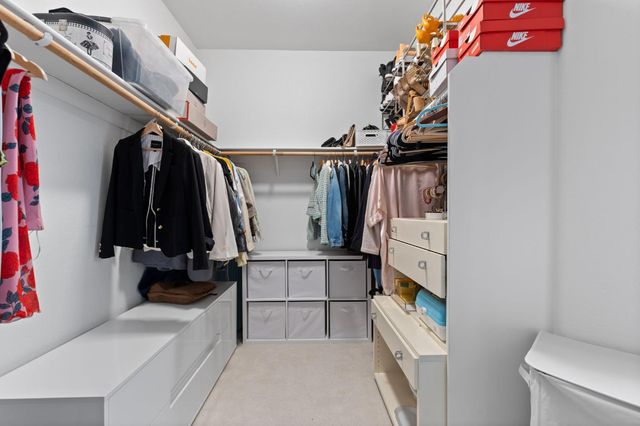 8105 Bauser Ave, Roseville, CA 95747