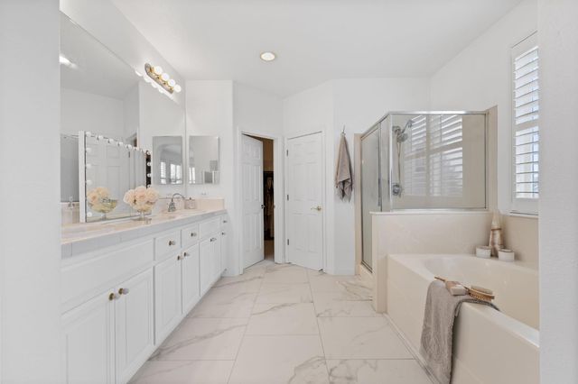 8105 Bauser Ave, Roseville, CA 95747