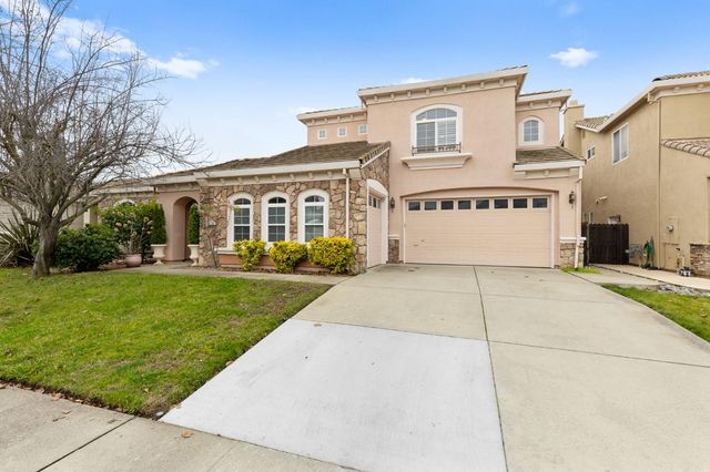 8105 Bauser Ave, Roseville, CA 95747