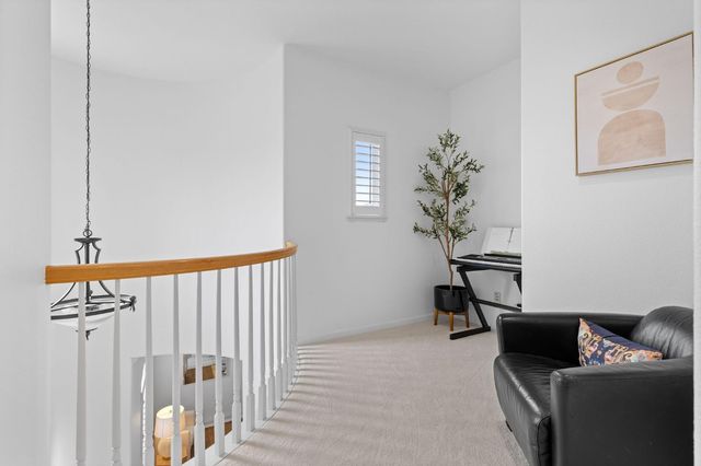 8105 Bauser Ave, Roseville, CA 95747