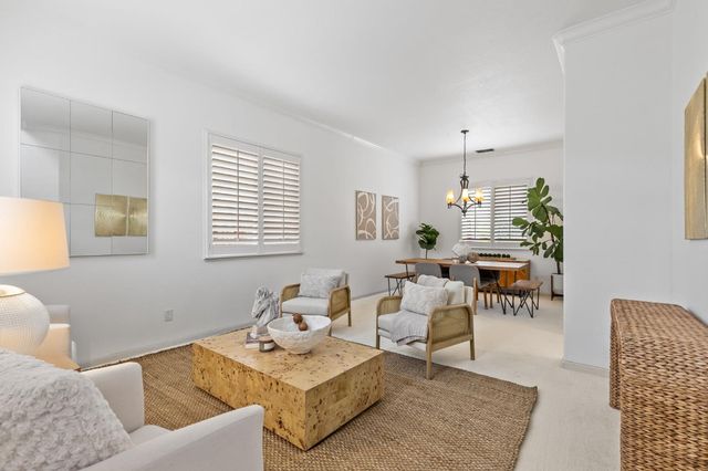 8105 Bauser Ave, Roseville, CA 95747