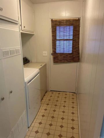 718 Sycamore 94, Vista, CA 92083