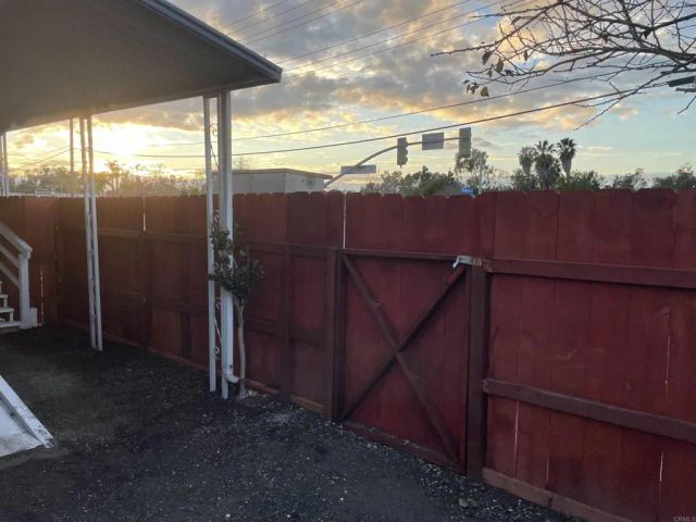 718 Sycamore 94, Vista, CA 92083