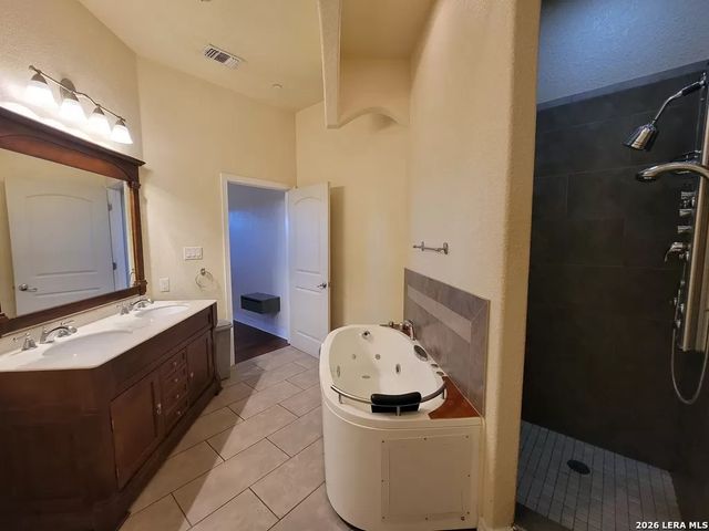 5455 Rowley Rd Unit 5302, San Antonio, TX 78240