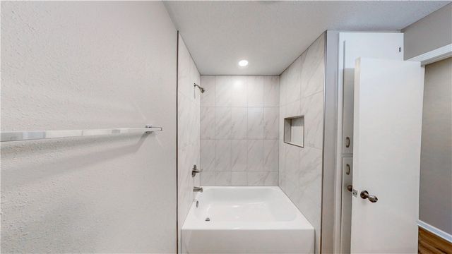 2014 Dee Avenue, Springdale, AR 72762