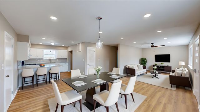 2014 Dee Avenue, Springdale, AR 72762