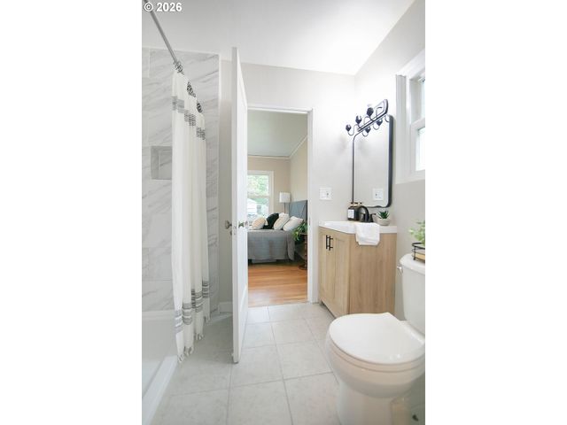5714 Se 22ND Ave, Portland, OR 97202