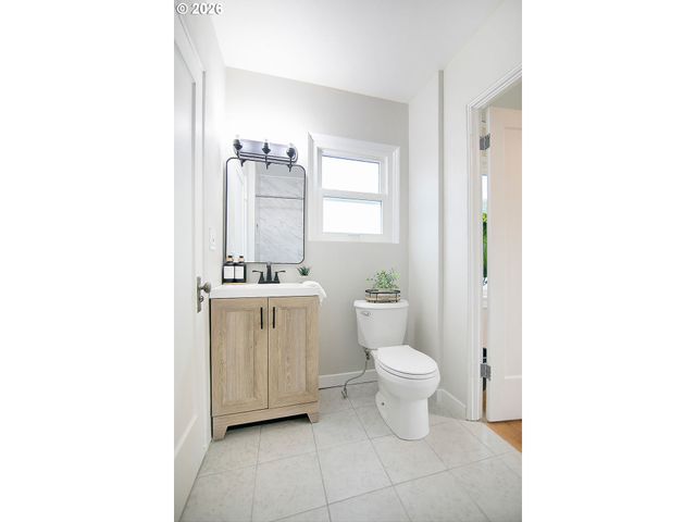 5714 Se 22ND Ave, Portland, OR 97202
