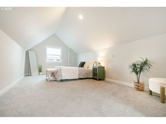 5714 Se 22ND Ave, Portland, OR 97202