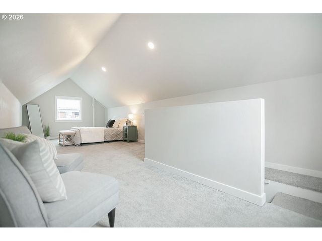 5714 Se 22ND Ave, Portland, OR 97202