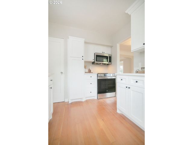 5714 Se 22ND Ave, Portland, OR 97202