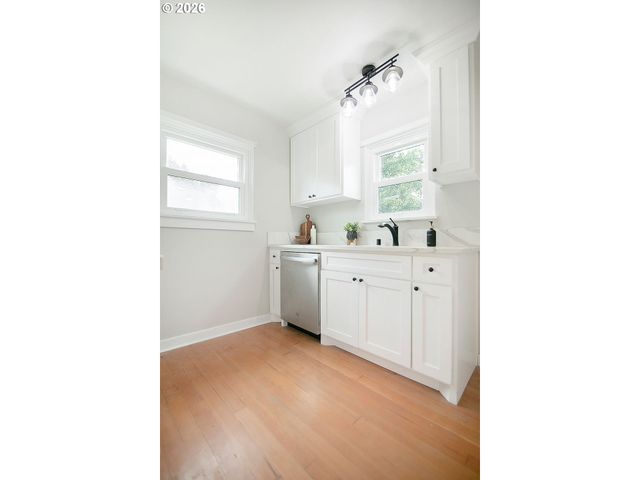 5714 Se 22ND Ave, Portland, OR 97202