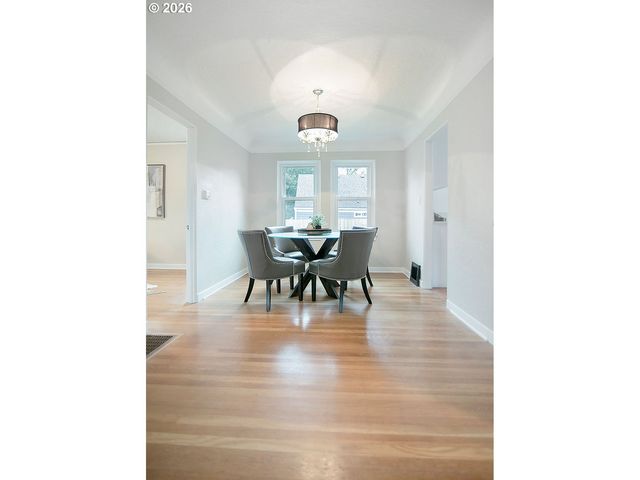 5714 Se 22ND Ave, Portland, OR 97202