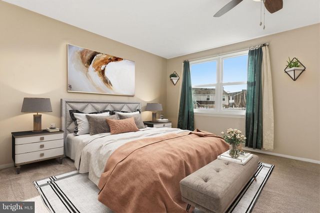 2908 WAYNE TURN, Bensalem, PA 19020