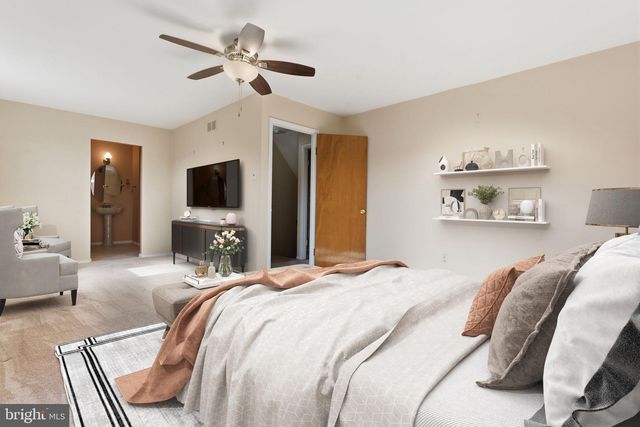 2908 WAYNE TURN, Bensalem, PA 19020