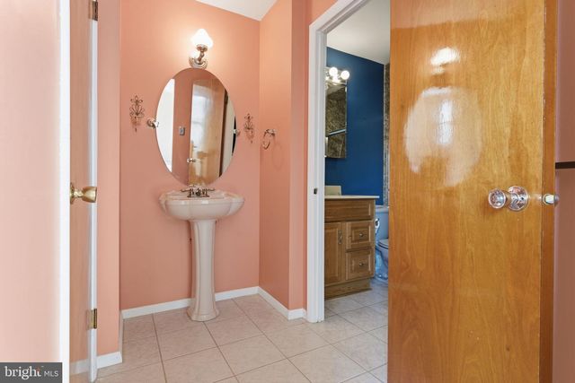 2908 WAYNE TURN, Bensalem, PA 19020