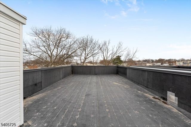 360 21St St, Irvington Twp., NJ 07111