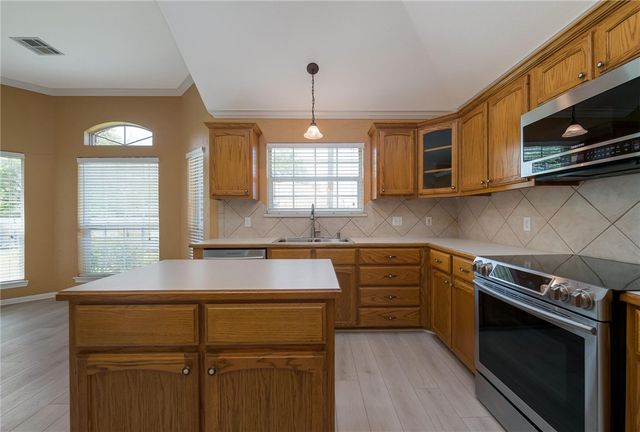 1110 Springhill Street, Waco, TX 76705