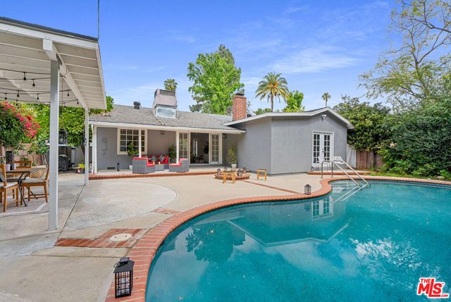 14346 Killion Street, Los Angeles, CA 91401