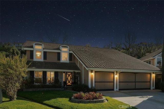 595 S Avenida Faro, Anaheim Hills, CA 92807