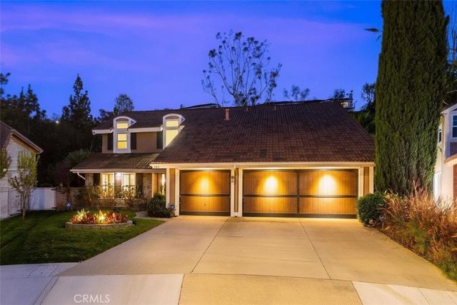 595 S Avenida Faro, Anaheim Hills, CA 92807