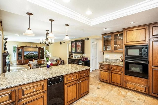 595 S Avenida Faro, Anaheim Hills, CA 92807