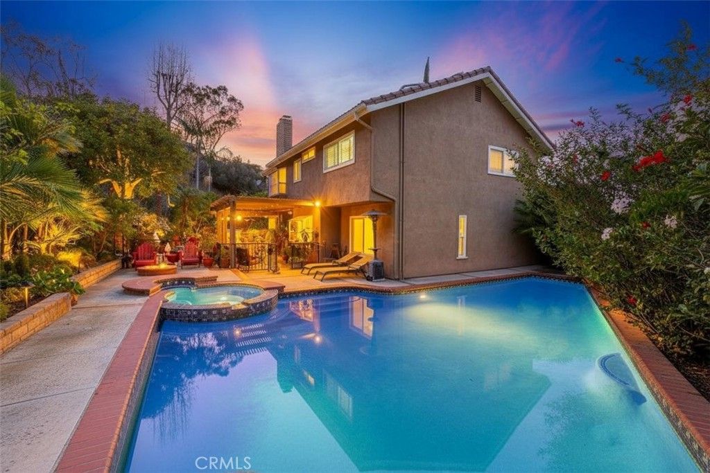 595 S Avenida Faro, Anaheim Hills, CA 92807