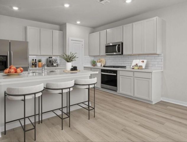 2425 East Heritage Drive, Dayton, TX 77535
