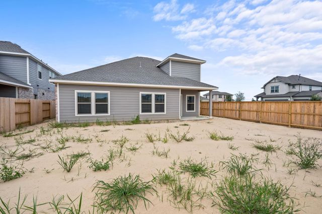 2425 East Heritage Drive, Dayton, TX 77535