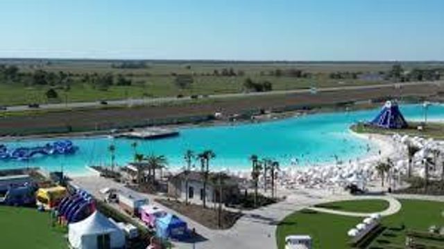 2425 East Heritage Drive, Dayton, TX 77535