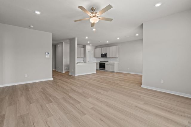 2425 East Heritage Drive, Dayton, TX 77535