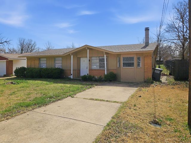 2620 Mcdearmon Street, Sachse, TX 75048