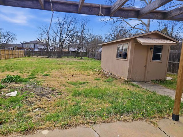 2620 Mcdearmon Street, Sachse, TX 75048