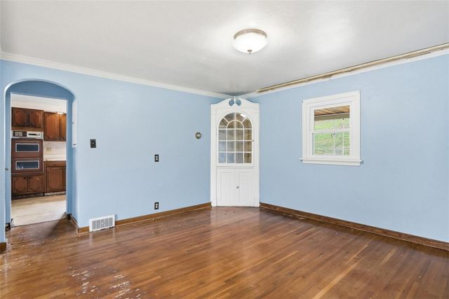 213 Center St, Monroeville, PA 15146