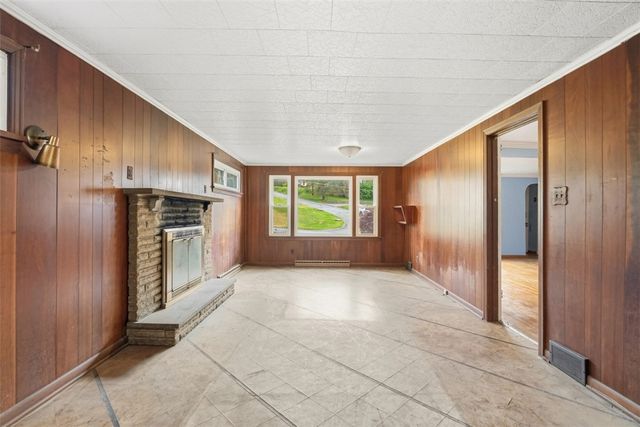 213 Center St, Monroeville, PA 15146