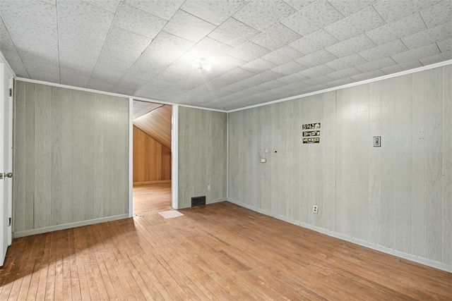 213 Center St, Monroeville, PA 15146