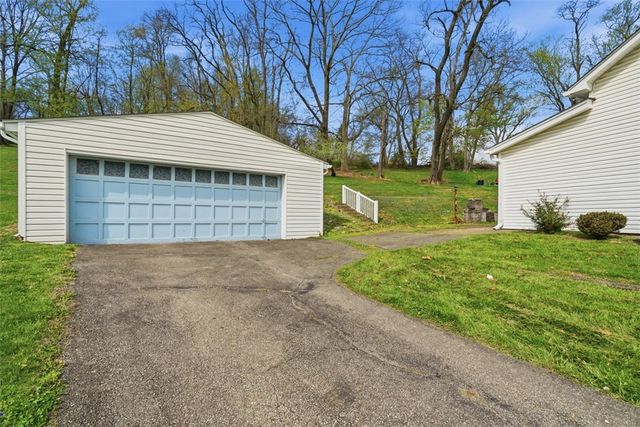 213 Center St, Monroeville, PA 15146