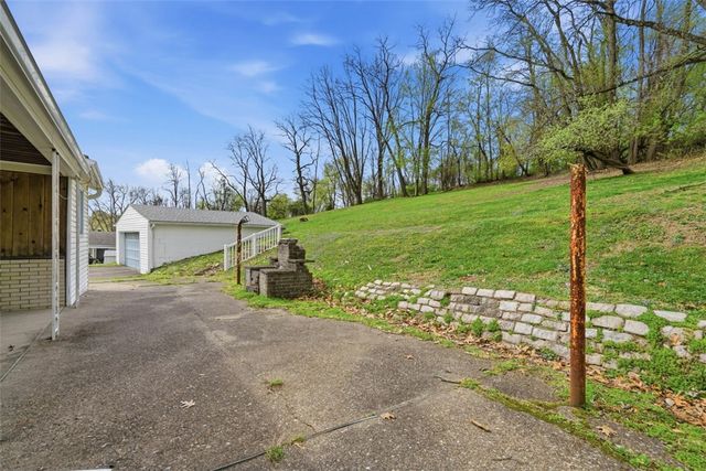 213 Center St, Monroeville, PA 15146