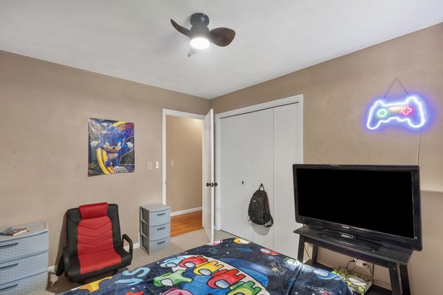 14028 Knoxville Rd Road, Milan, IL 61264